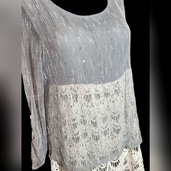 KRAZY KAT Venetian Lace and Sequined Mesh Tunic sz M - Picture 4 of 13